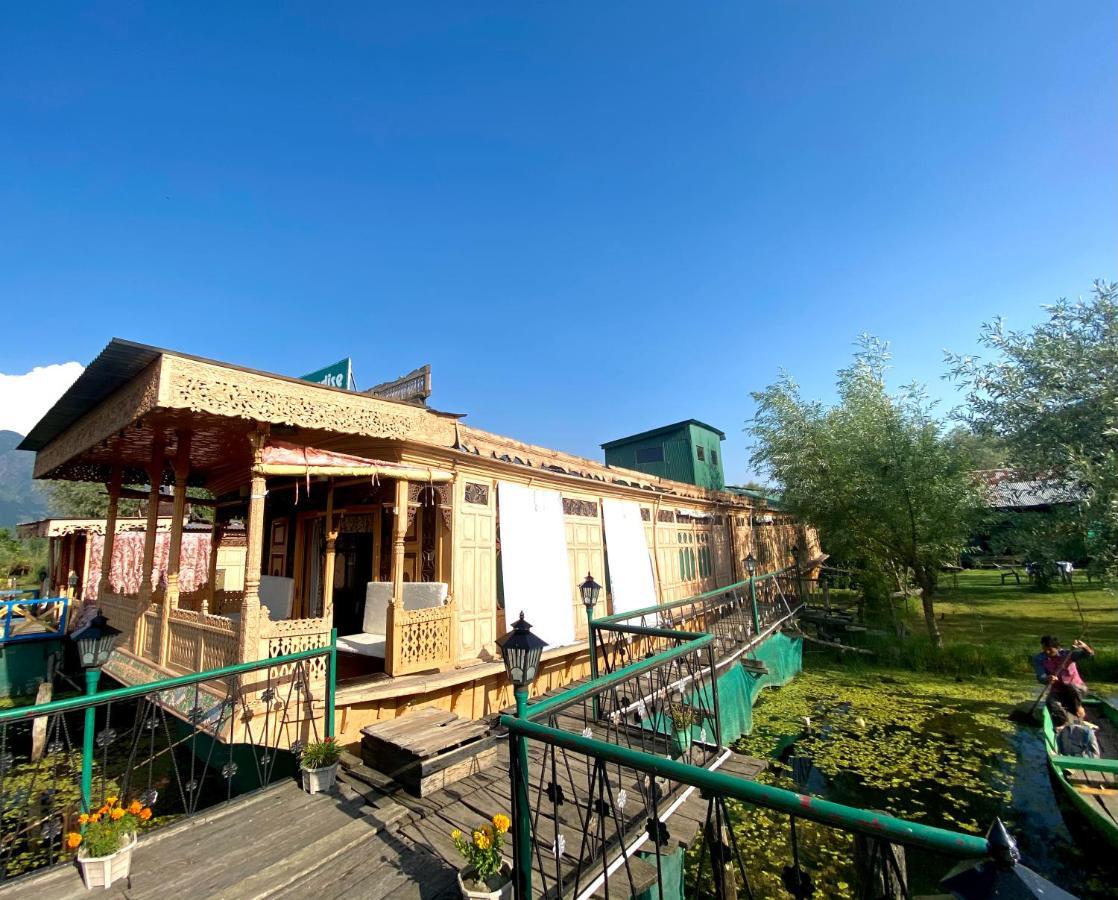 Green Paradise Houseboat - Centrally Heated Hotel Srinagar  Exterior photo